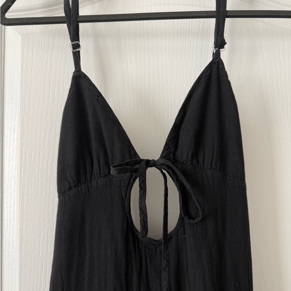 Chic Black Maxi Dress - Picture 2 of 8